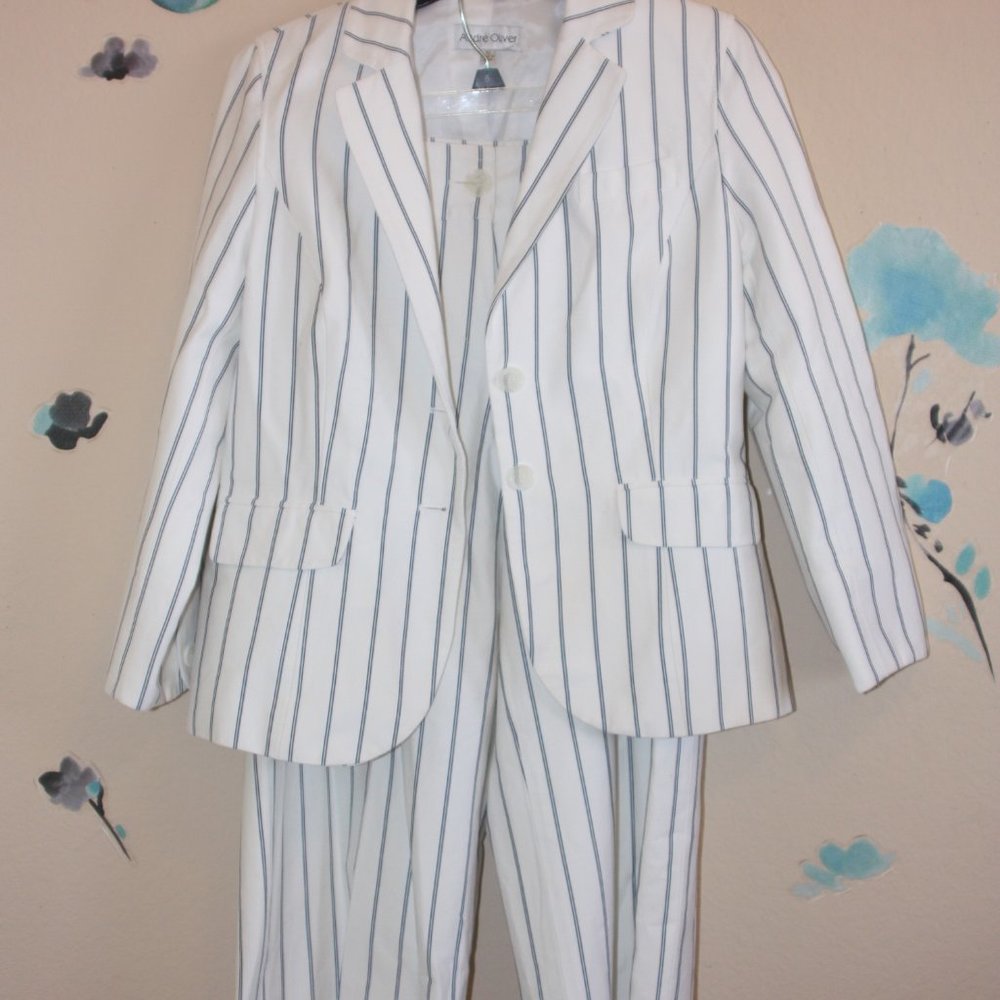 Vintage Andre Oliver Crop Pant suit - Picture 2 of 10